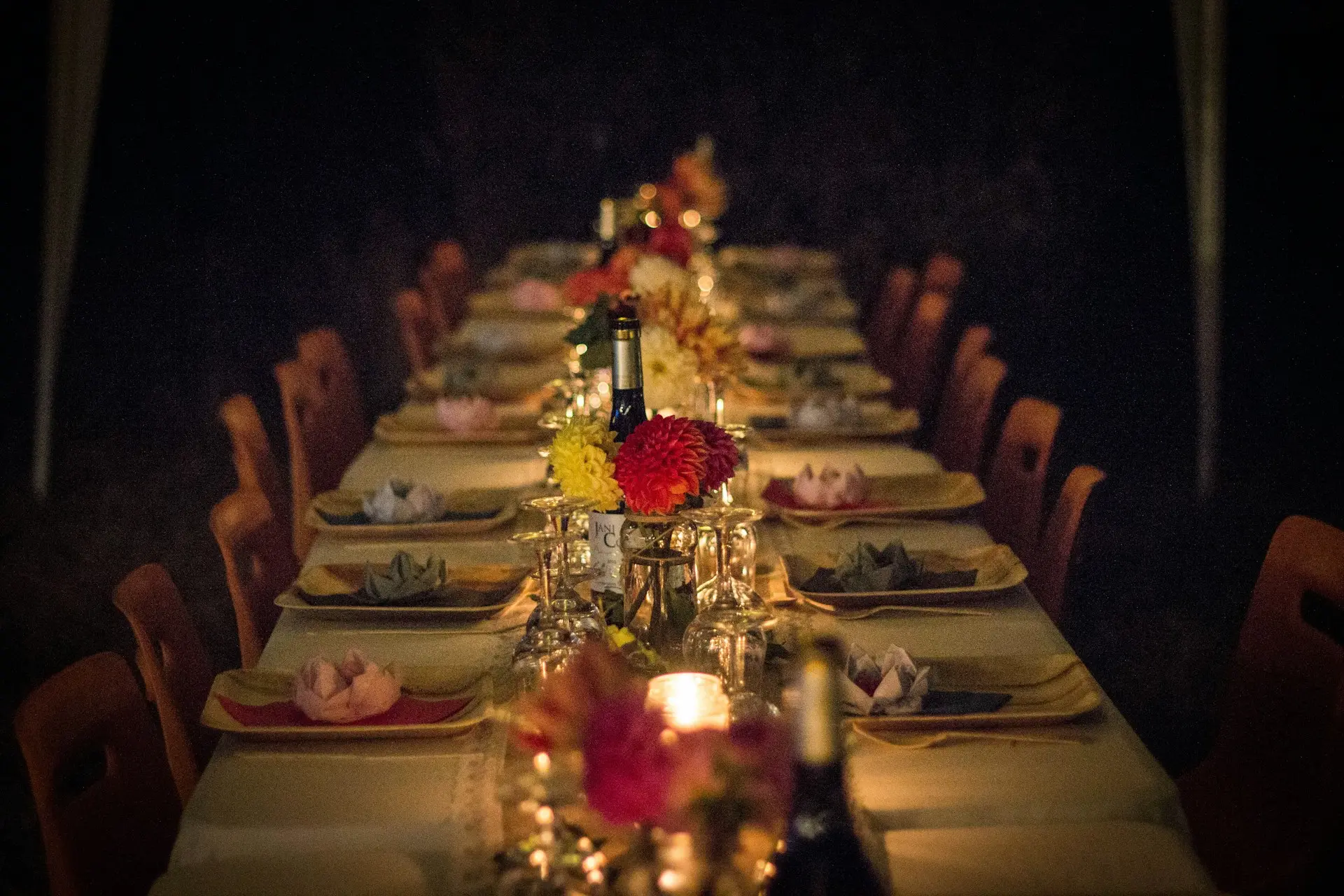 Tafelschikking 21 diner maken? Zo creëer je sfeer en verbinding aan tafel